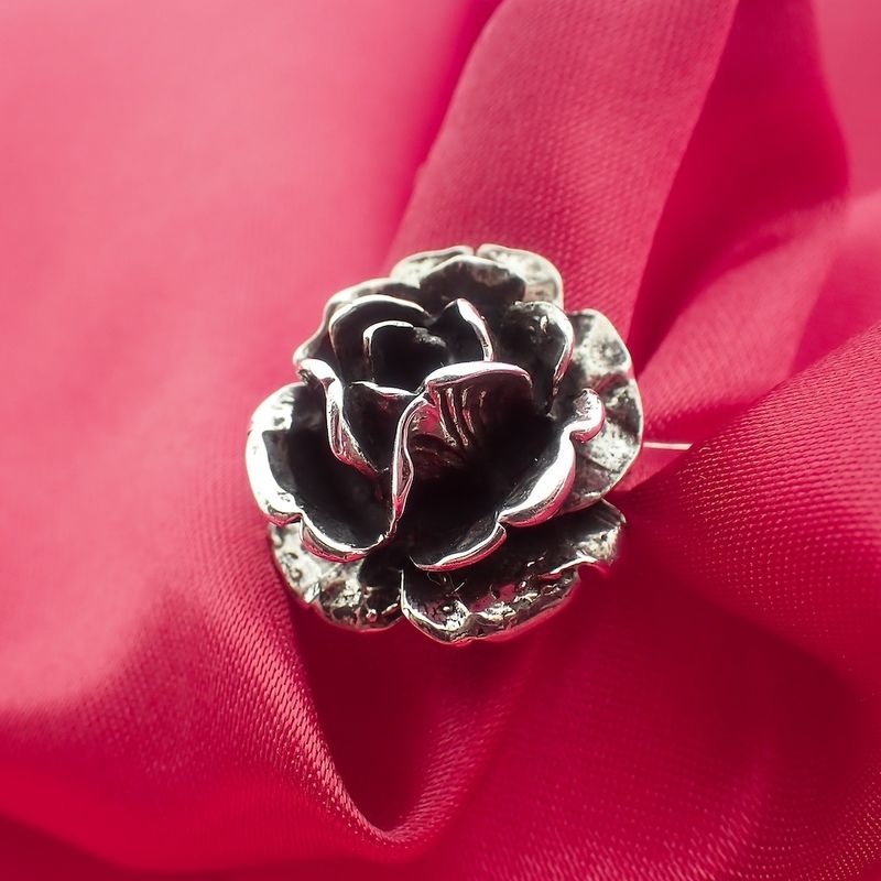 Image 8 of Silver ring with large rose