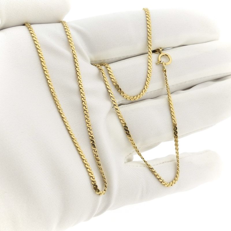 Image 8 of 18K Gold S-link Chain | 52.5 cm