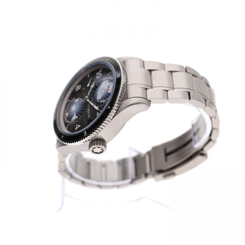 Afbeelding 7 van Montblanc 1858 Geosphere 0 Oxygen 'The 8000' MB130982; Automatisch Heren Horloge
