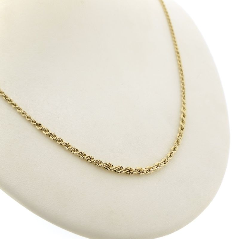 Image 3 of Gold twisted link chain | 45.5 cm