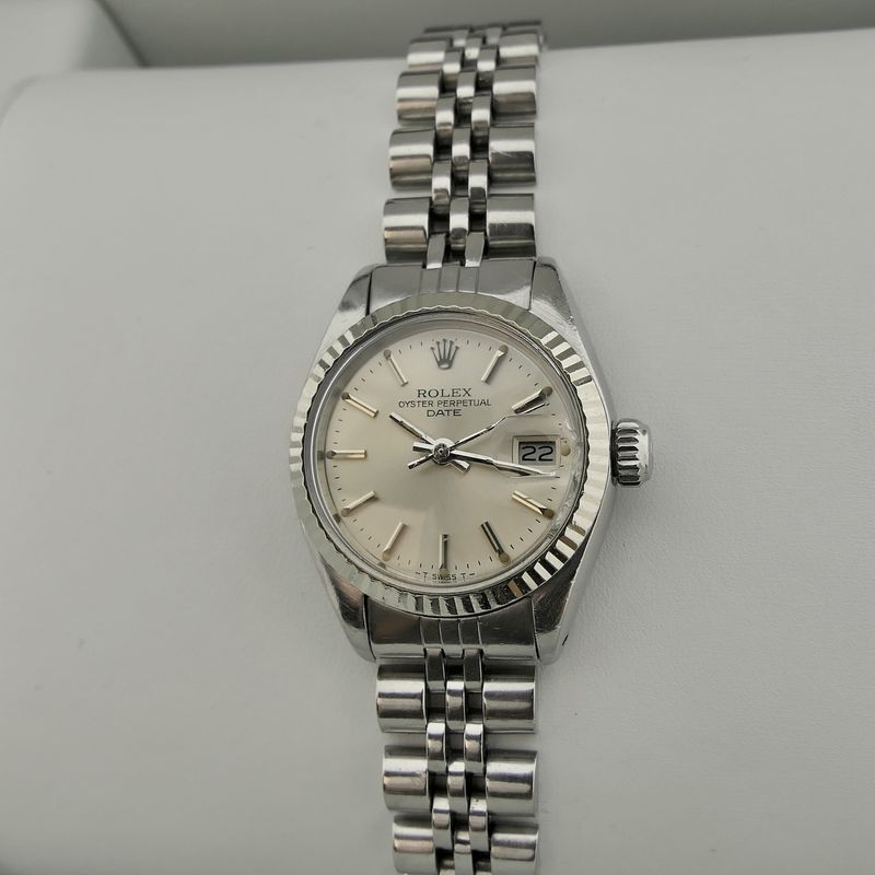 Image 10 of Rolex Date 26mm 6917; Vintage women's watch