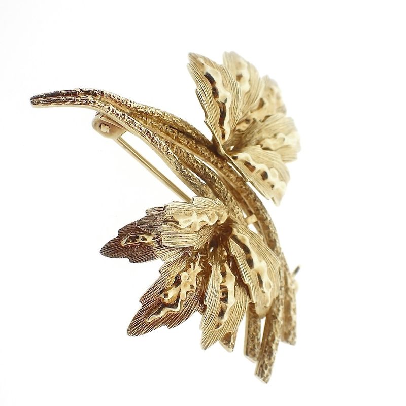 Image 5 of Gold floral brooch | Vintage