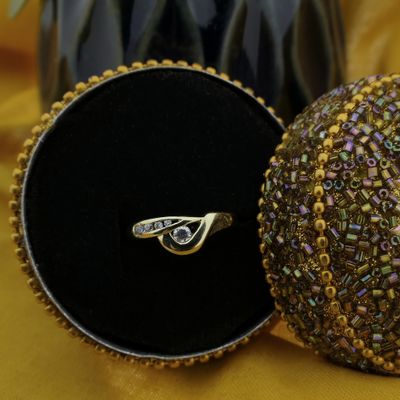 Image 2 of Gold ring with zirconia stones