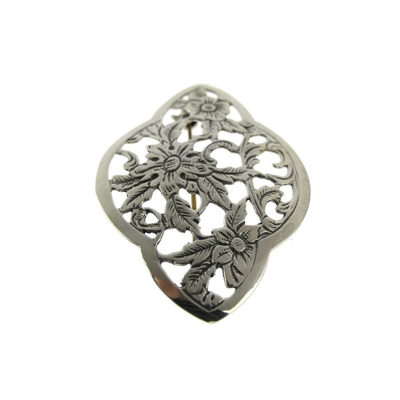 Image 4 of Large silver brooch | Floral design