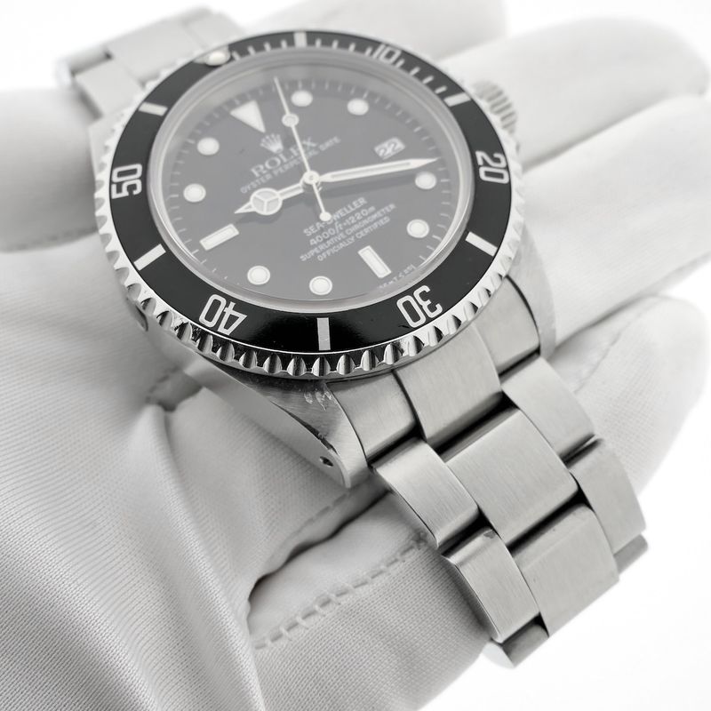 Image 27 of Rolex Sea Dweller 16600; Automatic diving watch in full set