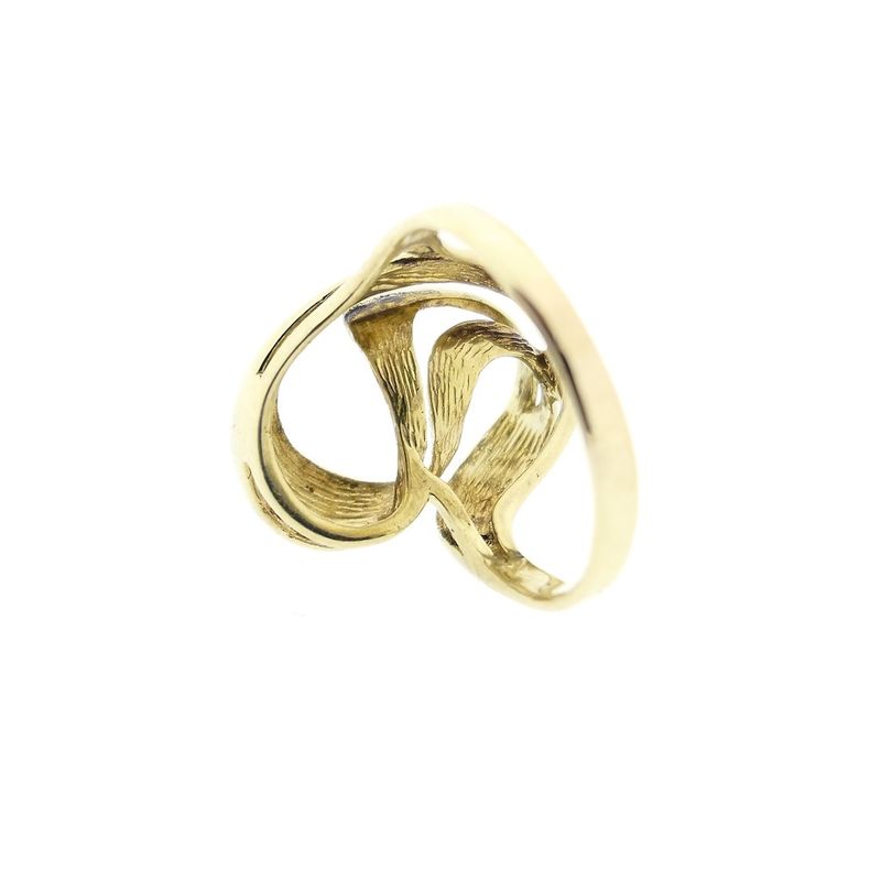 Image 6 of Vintage gold fantasy ring.