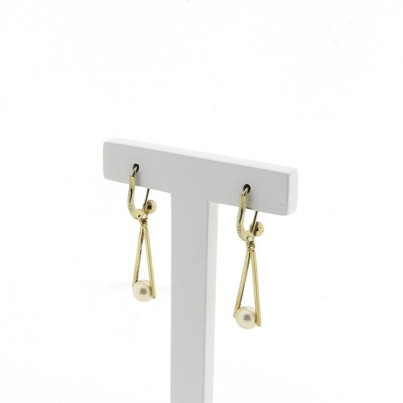 Image 4 of Gold earrings with pearl