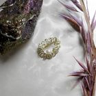 Image 2 of Vintage gold brooch with pearl