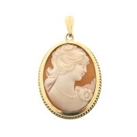 Vintage gold pendant with cameo