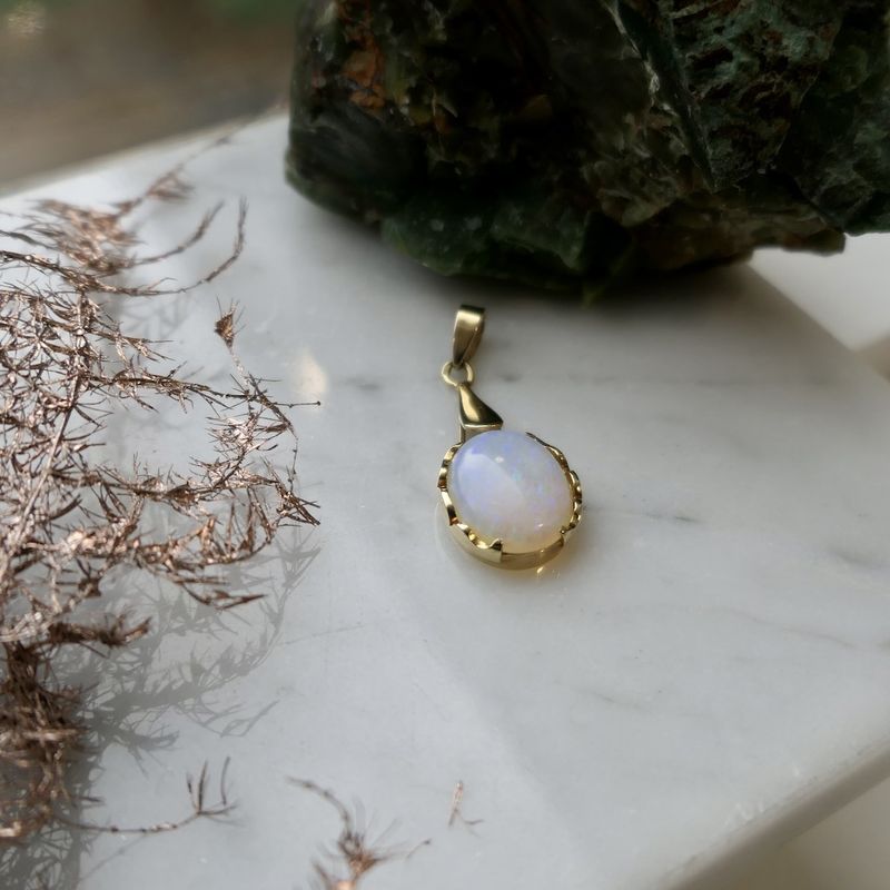 Image 2 of Gold pendant with white opal | Vintage