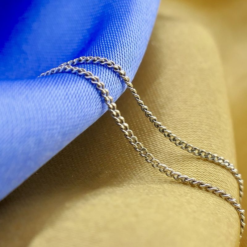 Image 2 of White gold thin gourmet link necklace