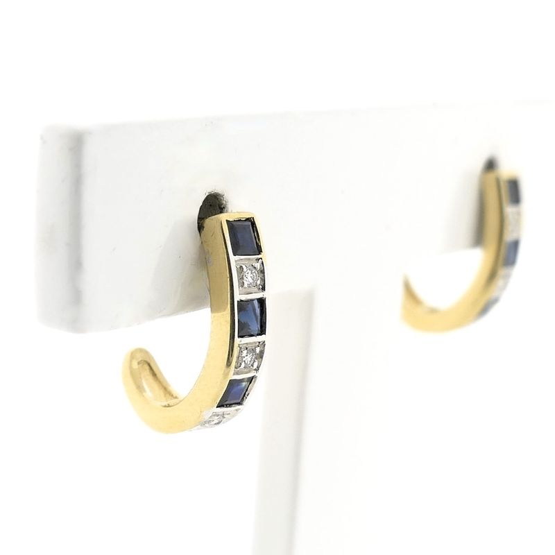 Image 6 of Gold stud earrings with sapphire and diamond | 0.03 ct.