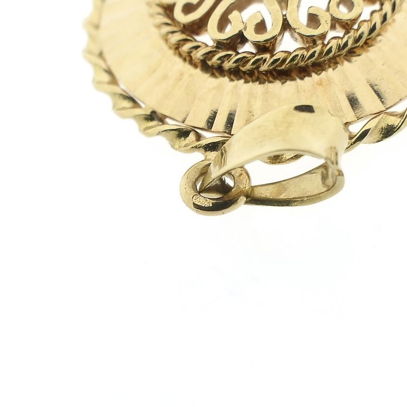 Image 6 of Vintage gold pendant with garnet