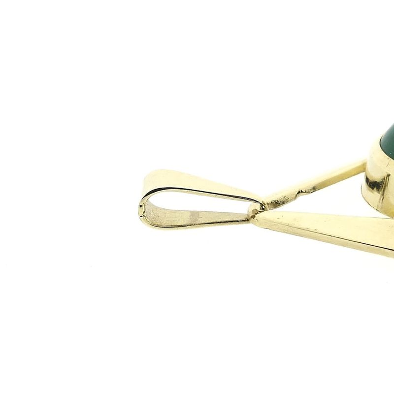 Image 5 of 8 carat pendant with green agate