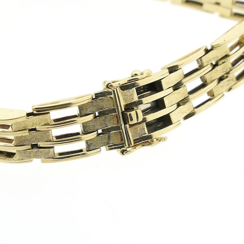 Image 3 of Gold fantasy/tank link bracelet | 17.5 cm