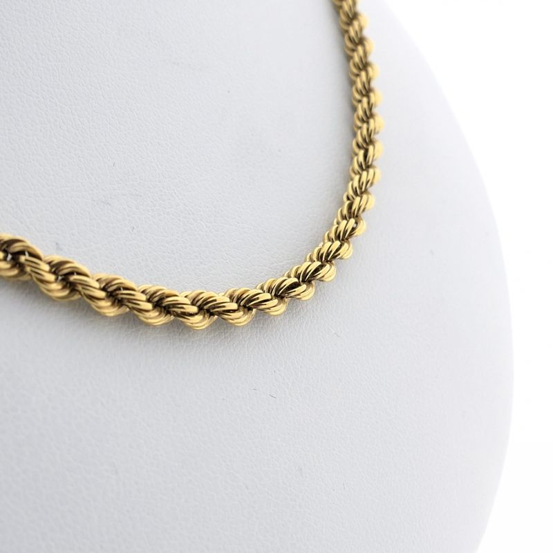 Image 3 of Gold twisted link chain