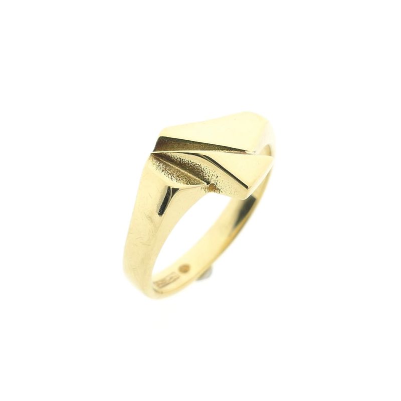 Image 1 of Golden artistic ring