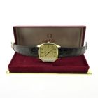 Image 19 of Omega Constellation; Vintage 18k gold men's watch with a linen dial
