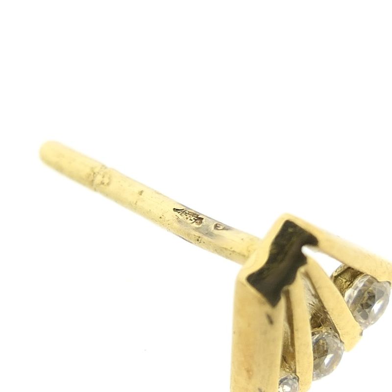 Image 3 of Gold stud earrings with zirconia