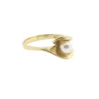 Image 7 of Vintage gold ring with pearl