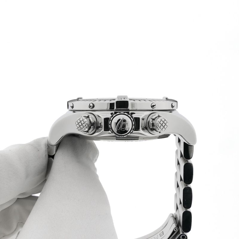 Image 5 of Breitling Super Avenger A13370; Chronograph men's watch