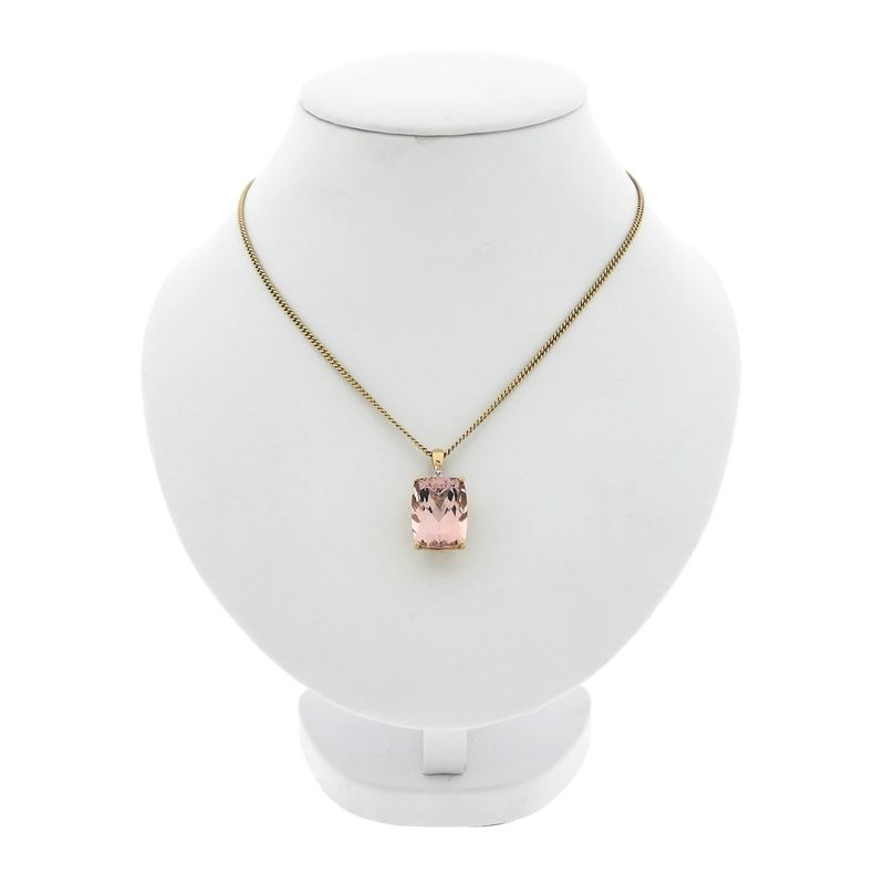 Image 3 of 18K Gold Pendant with morganite and diamond | 0.015 ct.