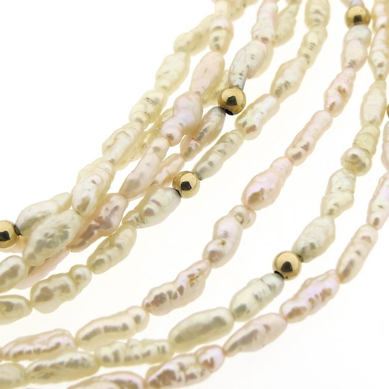 Image 3 of Pearl (baroque) necklace with gold clasp | 46 cm original €229.95 (200 promotion)