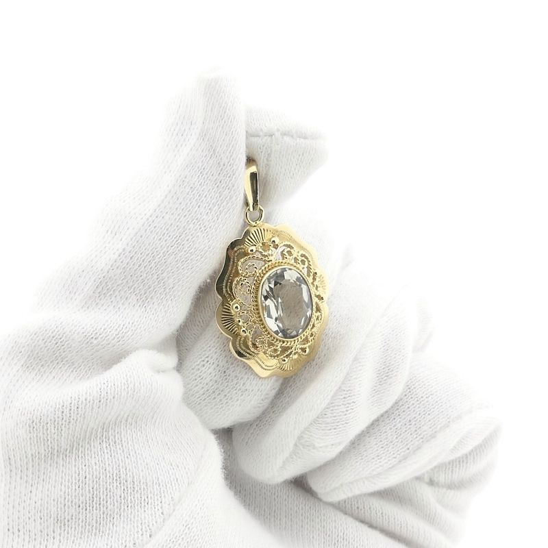 Image 7 of Vintage gold pendant with rock crystal