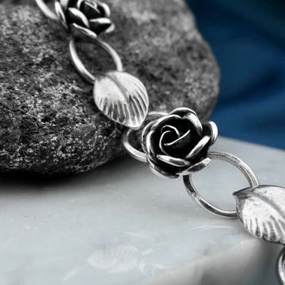 Image 2 of Vintage silver bracelet with roses