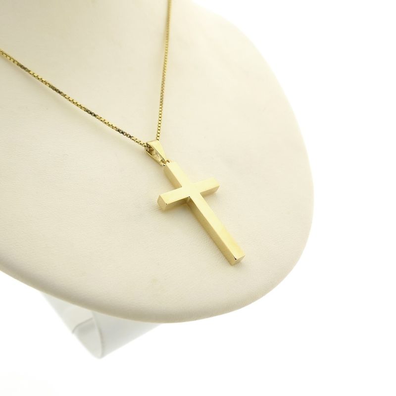 Image 7 of Gold pendant of a large cross
