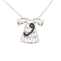 Silver necklace with zirconia