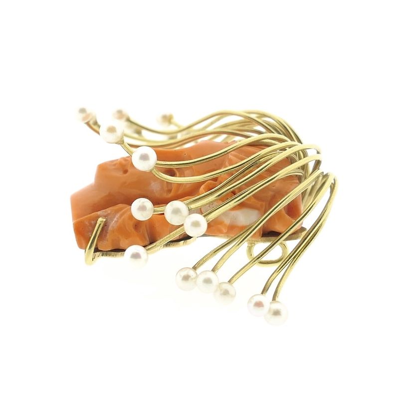 Image 5 of Golden Medusa pendant in blood coral and pearls
