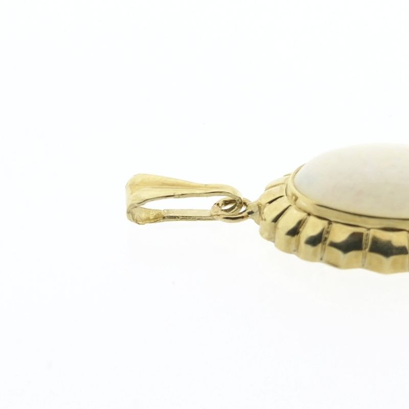 Image 7 of Gold pendant with precious opal | Vintage