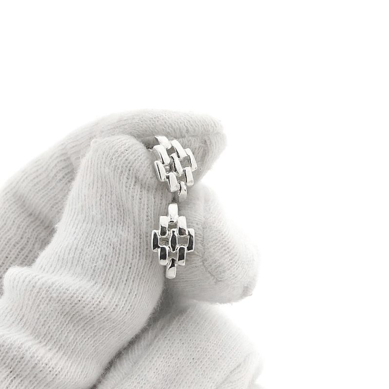 Image 7 of Silver stud earrings | Milanese design