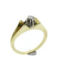 Gold ring with diamond 0.04 ct.