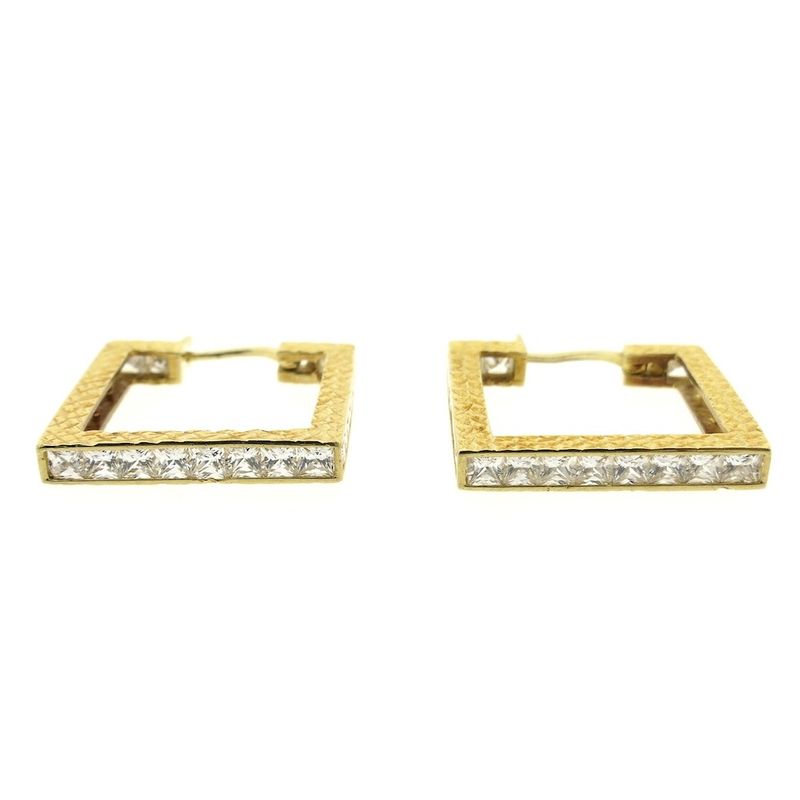 Image 7 of Gold square earrings with zirconia
