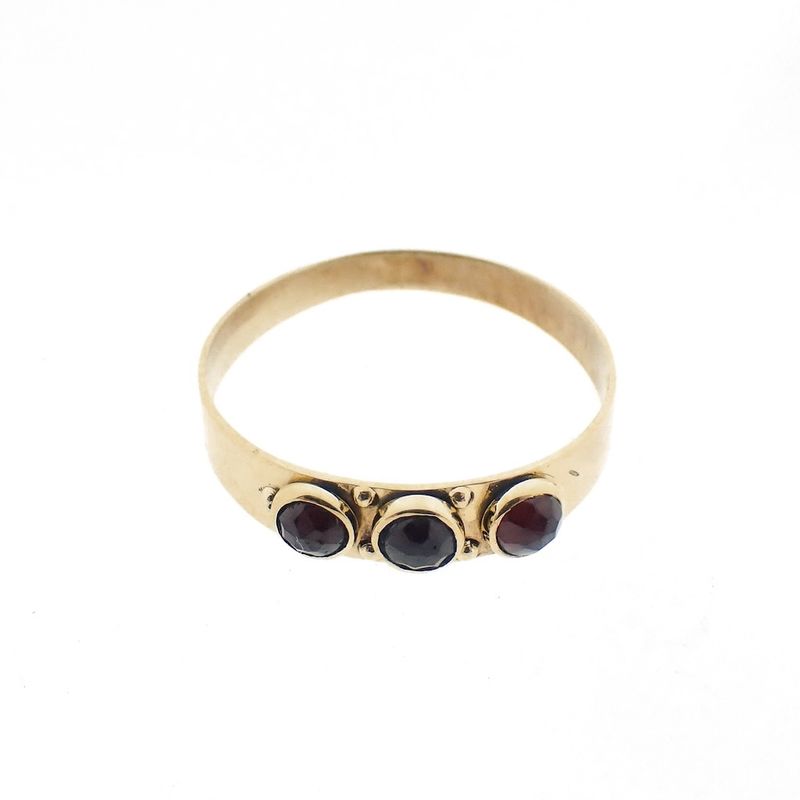 Image 5 of Gold ring with garnet stones | Vintage