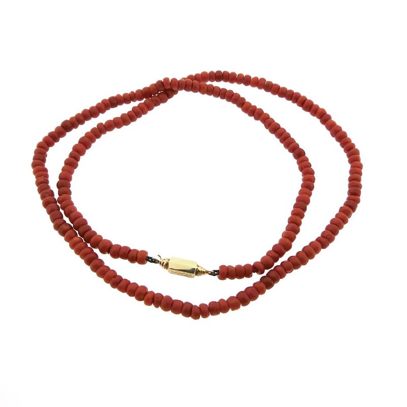 Image 3 of Blood coral bead necklace with gold clasp; Antique | 67 cm