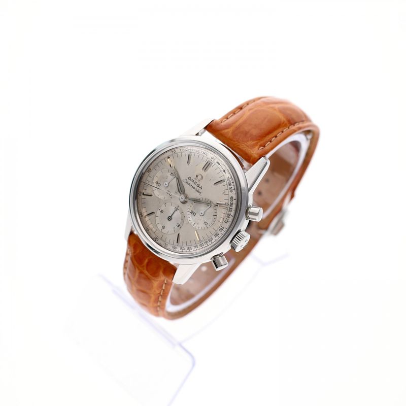 Image 2 of Omega Seamaster Chronograph Cal. 321; 105.001-62; Vintage Men's Watch from 1962
