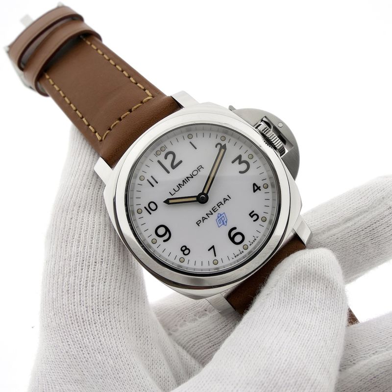 Image 5 of Panerai Luminor Base PAM00775; Mechanical men's watch