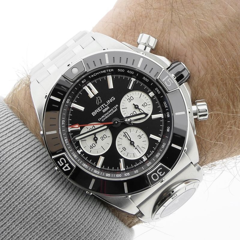 Image 18 of Breitling Super Chronomat B01 44; Automatic men's watch with UTC