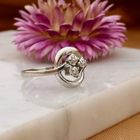 Afbeelding 2 van Witgouden ring met diamanten; 0,06 ct.