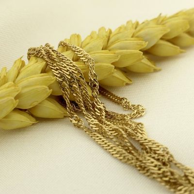 Image 2 of Gold twisted gourmet link necklace | 40 cm