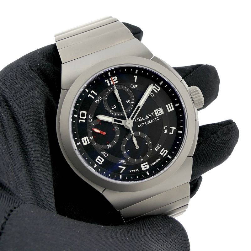 Image 6 of Ublast Armor/Graph Titanium UBAG46TIT; Automatic men's watch with chronograph