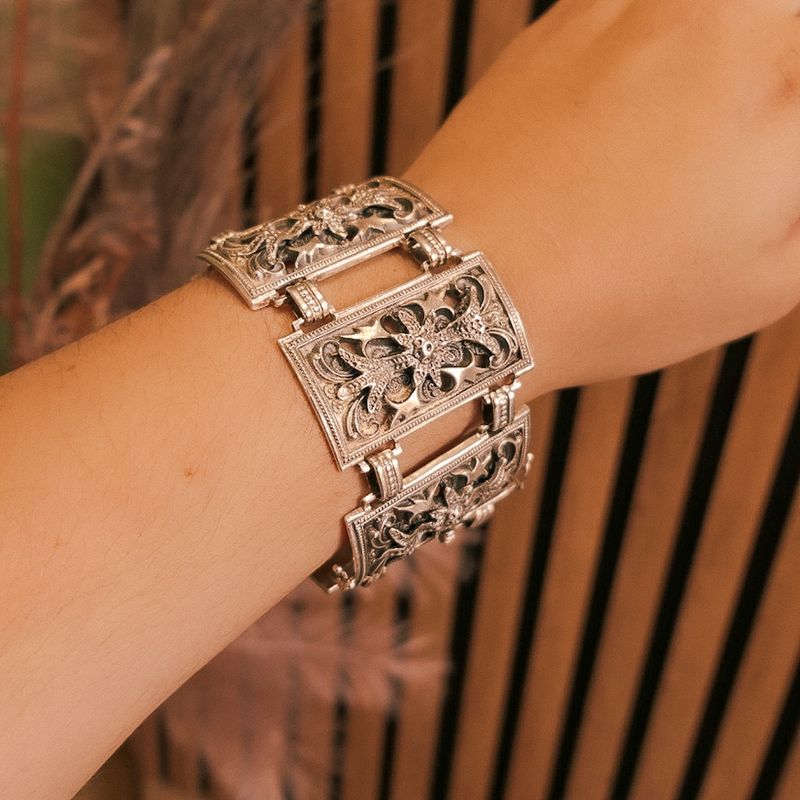 Image 4 of Silver Djokja bracelet