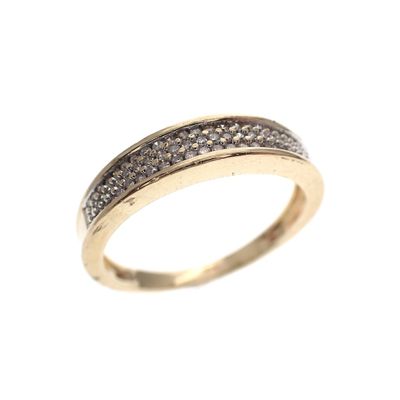 Gold pavé ring with diamond; 0.375 ct. Image 1 of Gold pavé ring with diamond; 0.375 ct.