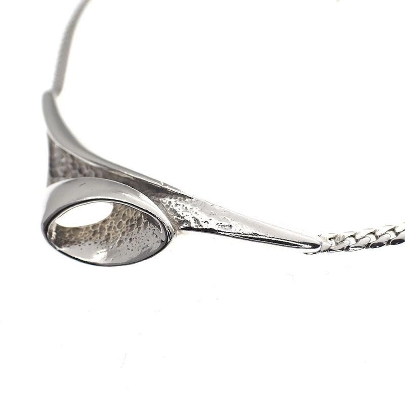 Image 5 of Silver necklace with a fixed pendant; Organic design | Franz Breuning