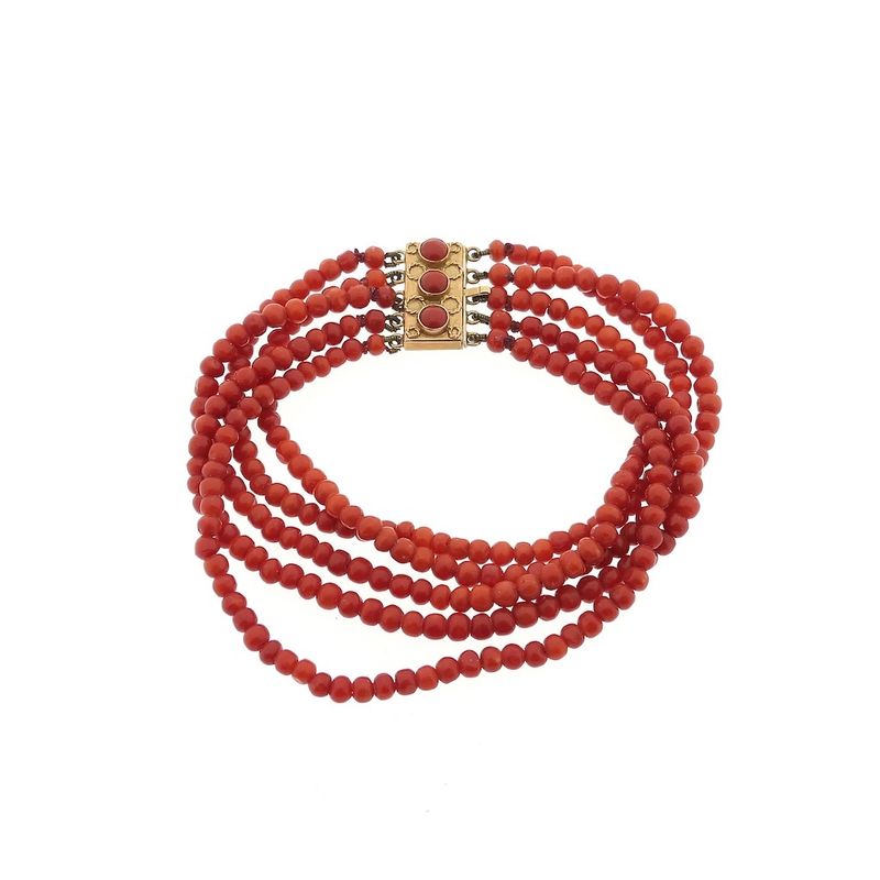 Image 4 of Antique red coral beaded bracelet with gold clasp.