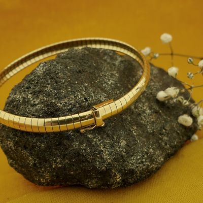 Image 2 of Gold Omega link bracelet | 18.5 cm