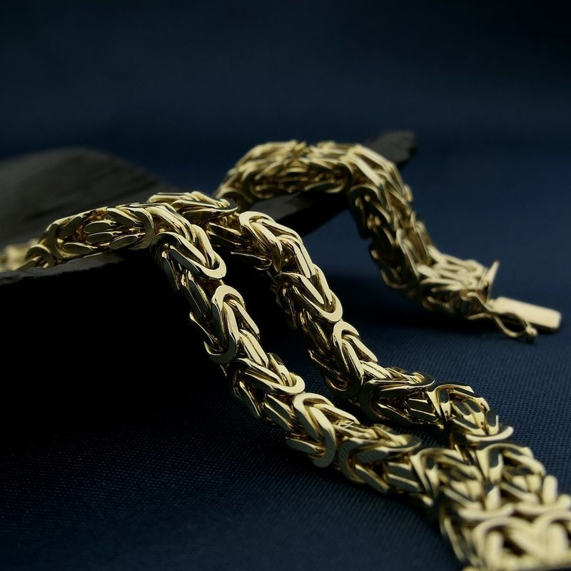 Image 2 of Solid gold double king bracelet